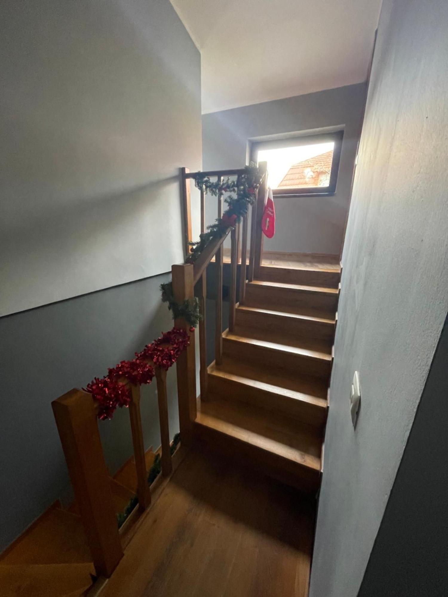Casuta De Piatra Villa Buşteni Eksteriør bilde