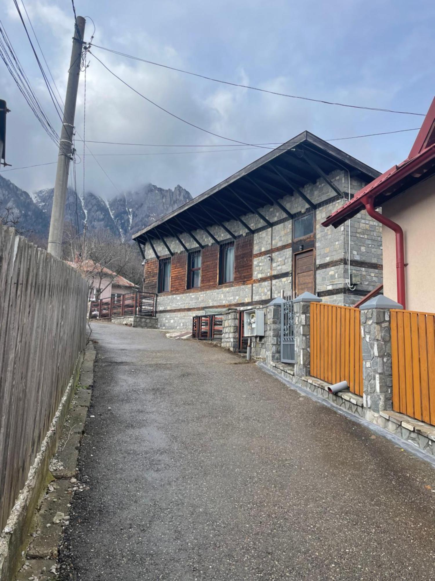Casuta De Piatra Villa Buşteni Eksteriør bilde