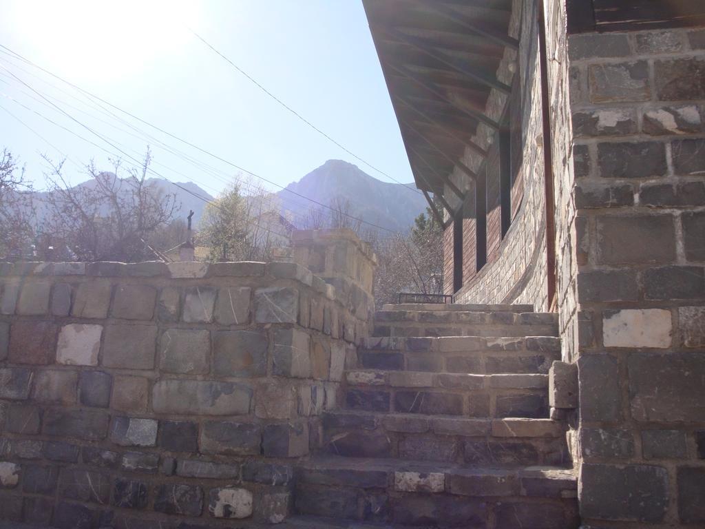 Casuta De Piatra Villa Buşteni Eksteriør bilde